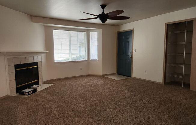 2 beds, 1 bath, $1,675