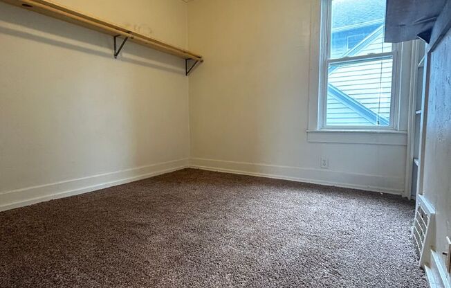 1 bed, 1 bath, 200 sqft, $645, Unit Apt. 3