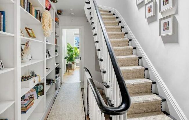 148 SMT ST