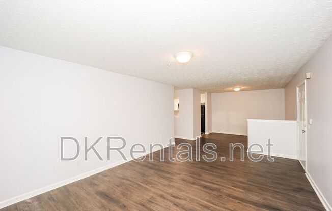 12101 FAIRINGTON RDG CIR