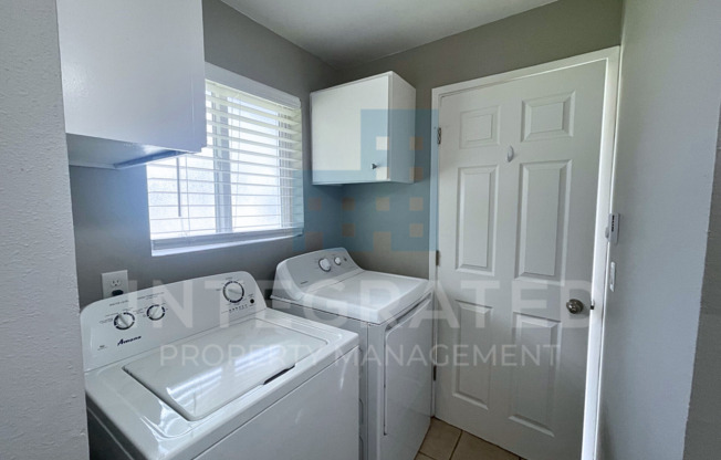 2 beds, 1 bath, 750 sqft, $1,900, Unit Unit #37
