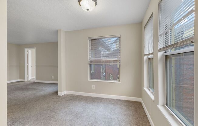 3534 E FALL CRK PKWY N
