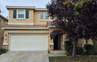Natomas Home available for Speedy Move in.