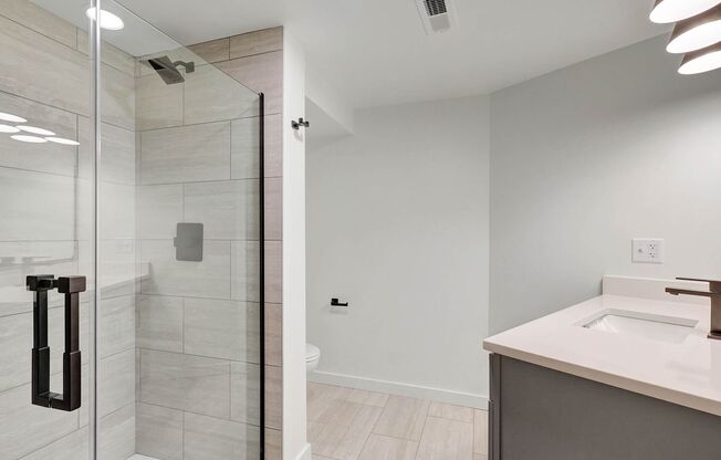 1 bed, 1 bath, 655 sqft, $1,775, Unit 100