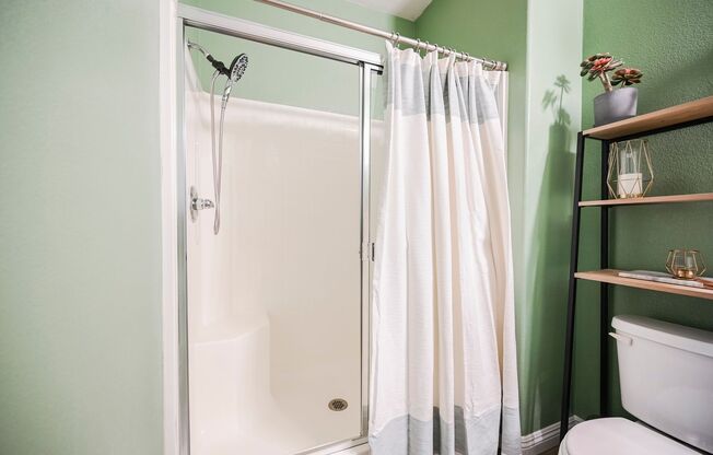 2 beds, 2 baths, $1,700