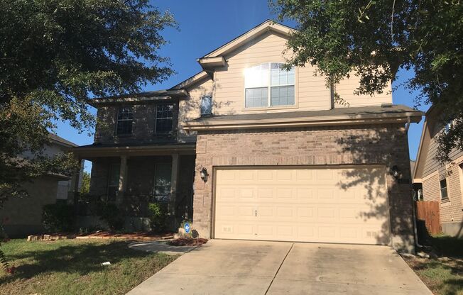 4 beds, 2.5 baths, $2,595