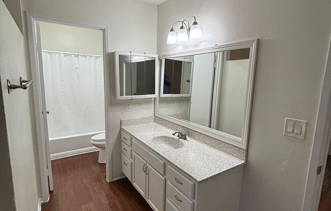 2 beds, 2 baths, 1,140 sqft, $2,975, Unit 140