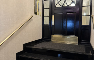424 E 57 ST