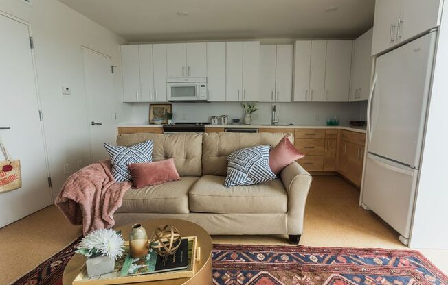 2 beds, 1.5 baths, 1,558 sqft, $2,065.85, Unit 306