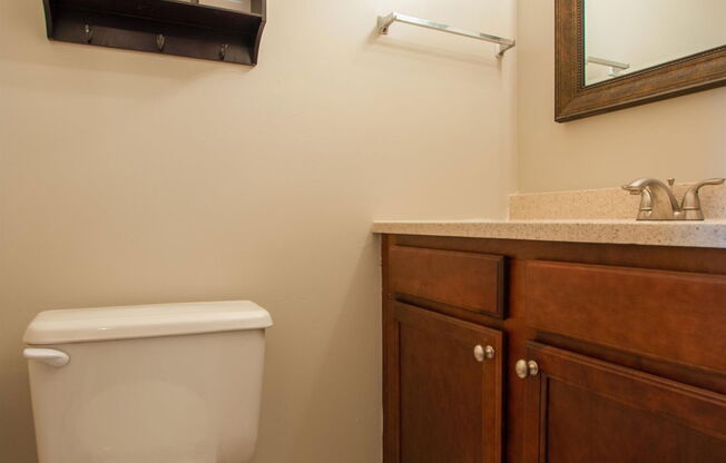 2 beds, 1.5 baths, 850 sqft, $1,650, Unit C3
