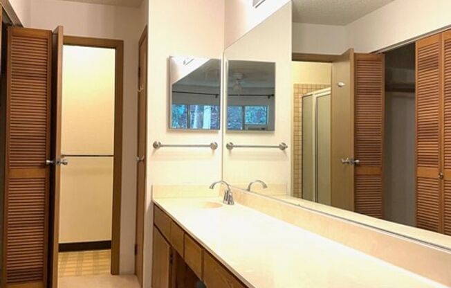 2 Bedroom, 2 Bathroom, 2 Parking (Newtown Meadows)