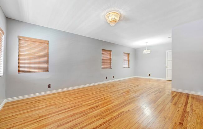 Beautiful 3 bed 2.5 Bath House- La Crescenta/Glendale