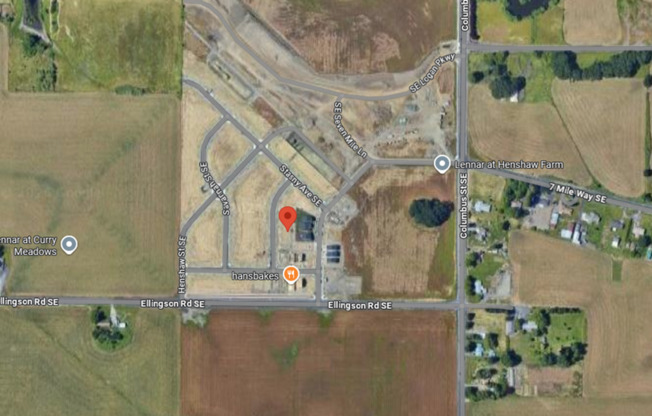 Newer 3 bedroom 2 bath home in SE Albany, close to LBCC, Easy drive to Corvallis, Lebanon or I-5