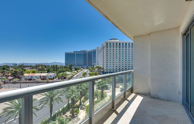 1 bed, 1.5 baths, $2,150, Unit UNIT 505