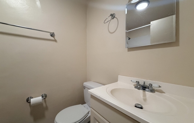 1 bed, 1 bath, 500 sqft, $2,300, Unit 25