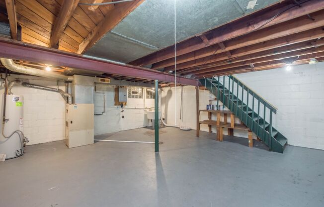 2 beds, 1 bath, 900 sqft, $1,549, Unit 52 Melvin Court - Bldg. E