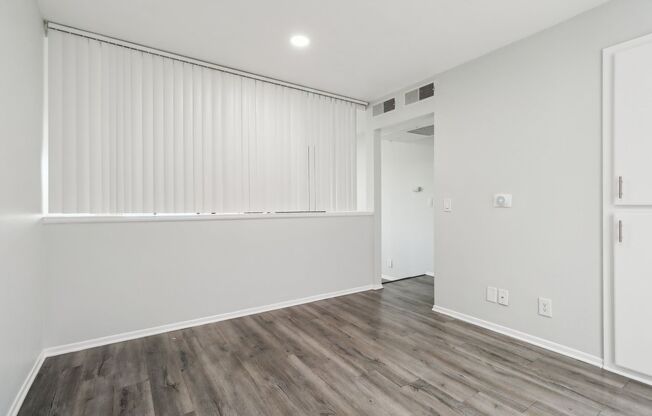 1 bed, 1 bath, 550 sqft, $2,248, Unit 205