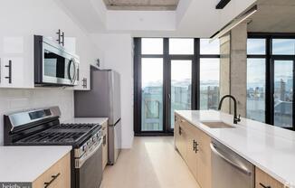 1222 N 2 ST
