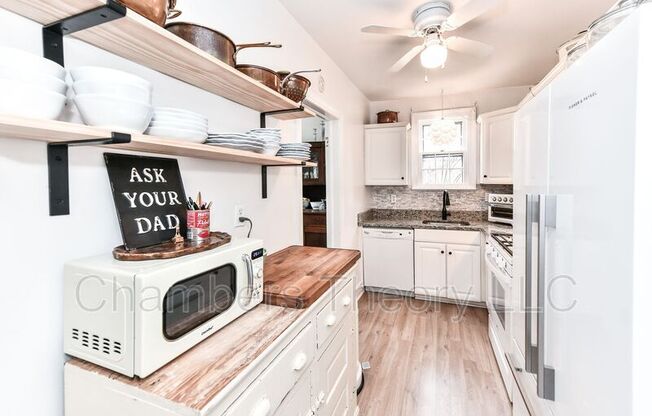 2705 RUSSELL RD