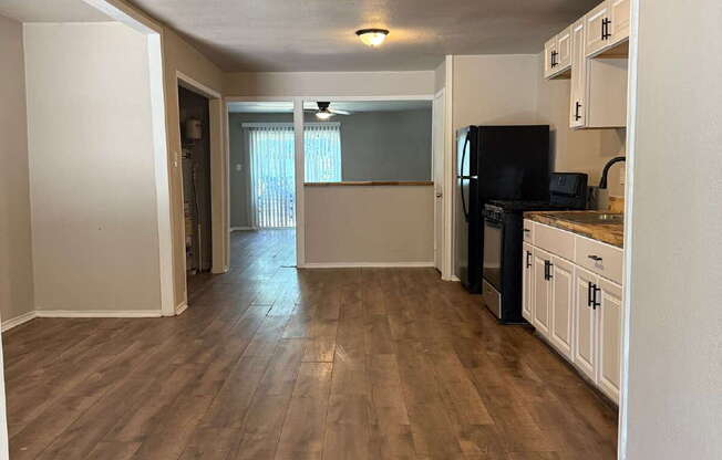 335 Monticello Ct # 2