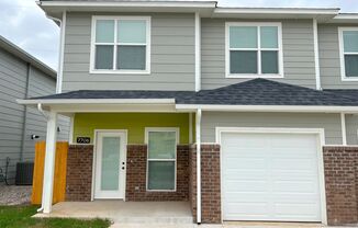 3 beds, 2.5 baths, $1,695