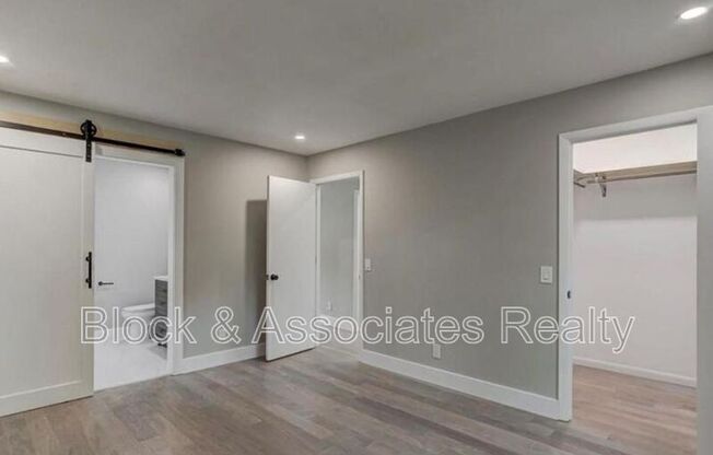 7209 WOODS EDGE