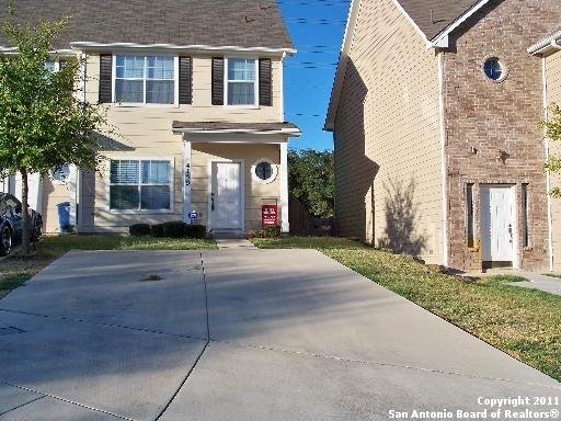 3 beds, 2.5 baths, $1,625