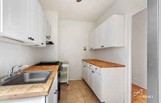 720 W 173 ST