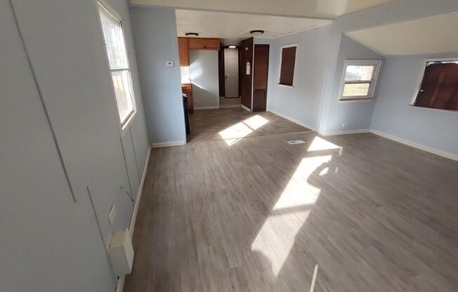 FOR RENT 3 Bedroom, 1 Bath Home in Laurel Lakes, NJ $1500