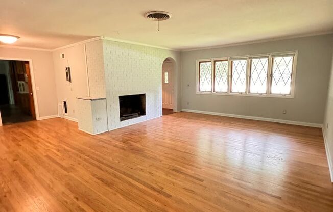 218 South Edgewood