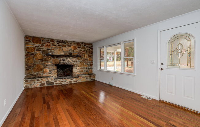 2213 DAVIS RD