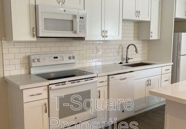 325 5th Ave S