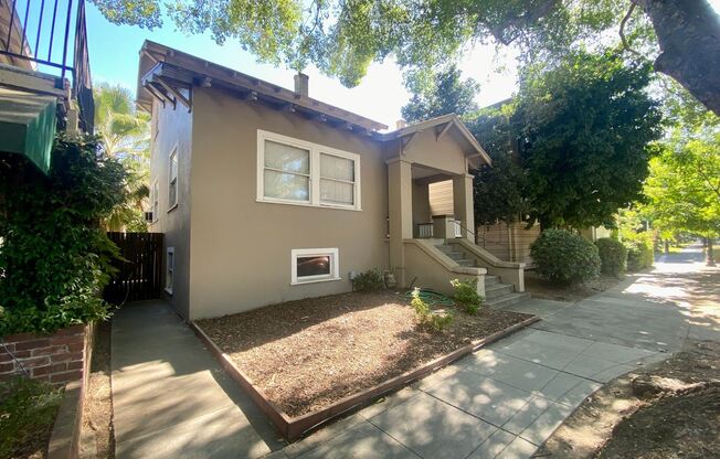 2525 I Street