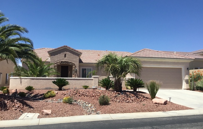 Single Story located in Sun City Anthem!!