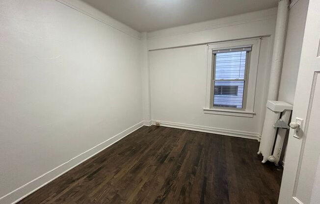 1 bed, 1 bath, $1,025, Unit 25