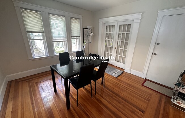24 26 BURNHAM ST