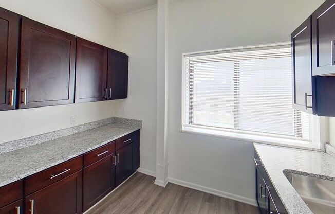 3 beds, 1 bath, 1,225 sqft, $2,199, Unit 1301-43