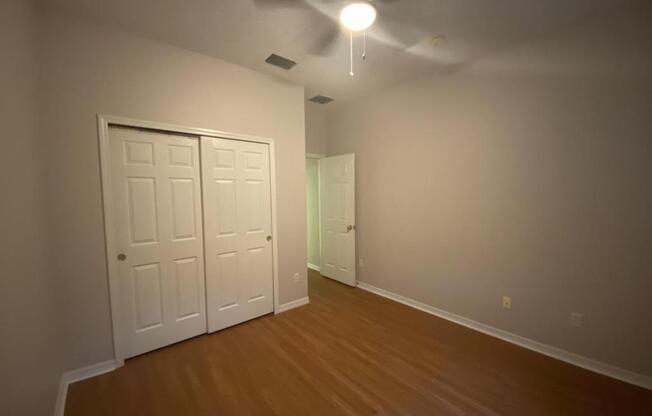 4 beds, 2 baths, 2,301 sqft, $2,350