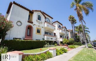 2 beds, 2 baths, $2,980