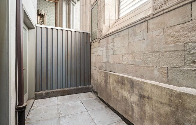 2 beds, 2 baths, 800 sqft, $1,450, Unit 101