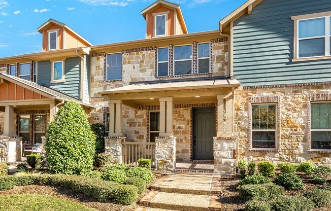2/2.5 Townhome in Viridian Village