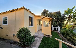 Welcome to your beautiful beach cottage, perfectly situated in Ocean Beach!