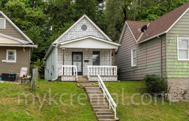 711 TENNY AVE