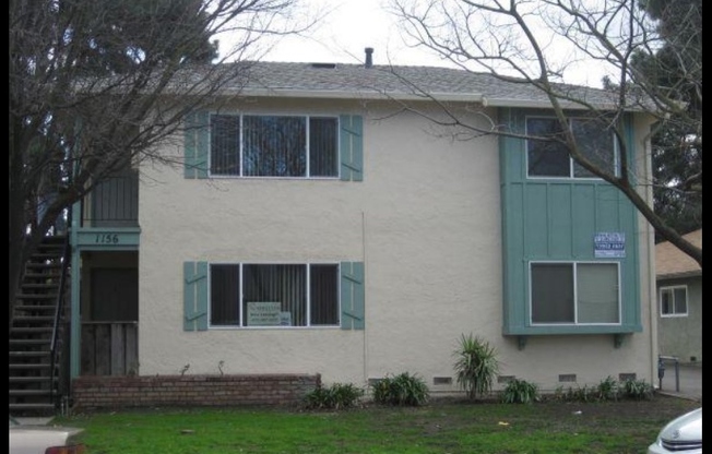 1156 Ayala Dr
