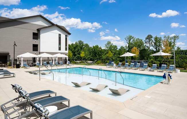 the swimming pool at the resort at governors residence