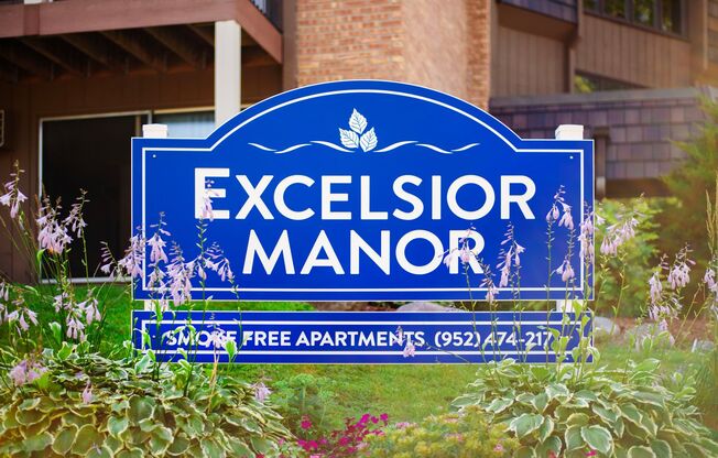 Excelsior Manor Apartments