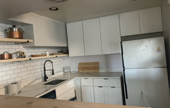 2640 23 AVE W