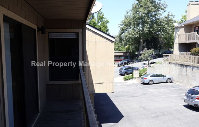 2 beds, 1 bath, $2,300, Unit # 8