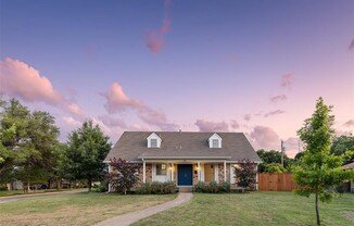 501 ARROWHEAD DR