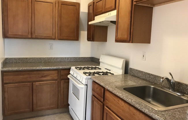 1580 Madison